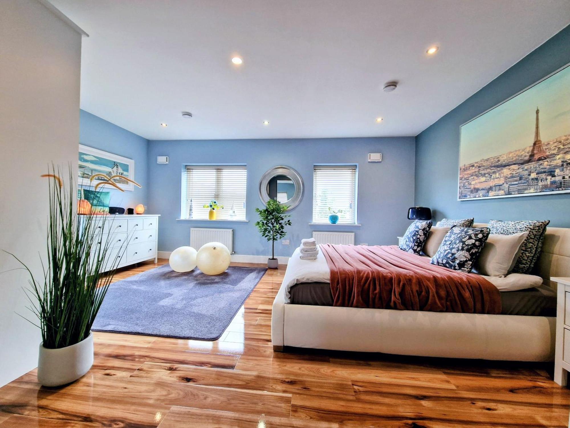 Master Bedroom With Ensuite Lucan Exterior foto