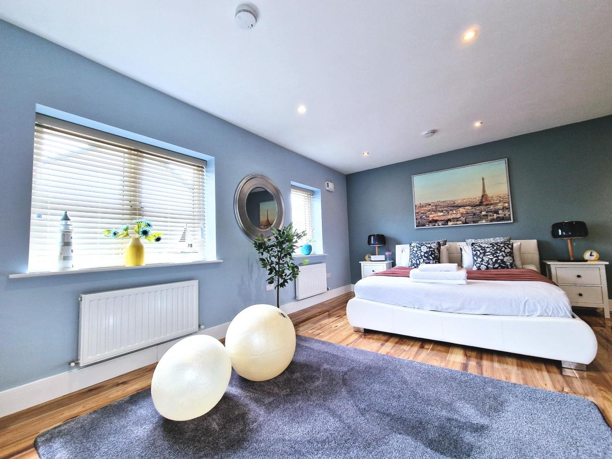 Master Bedroom With Ensuite Lucan Exterior foto